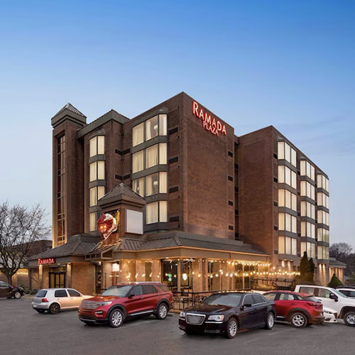 Ramada Plaza building, Niagara Falls, ON